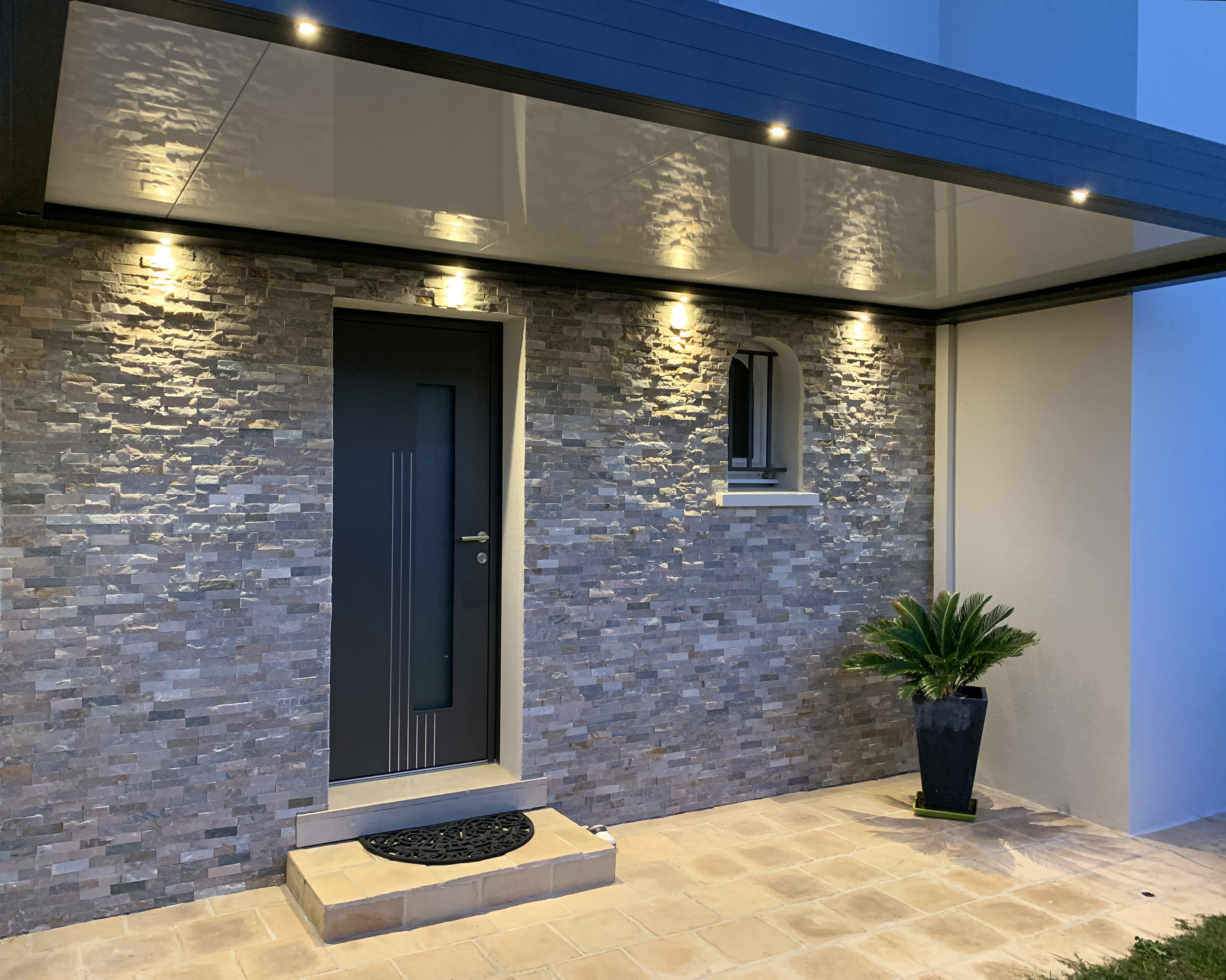 LES MENUISERIES DE CAPEYRON showroom 3
