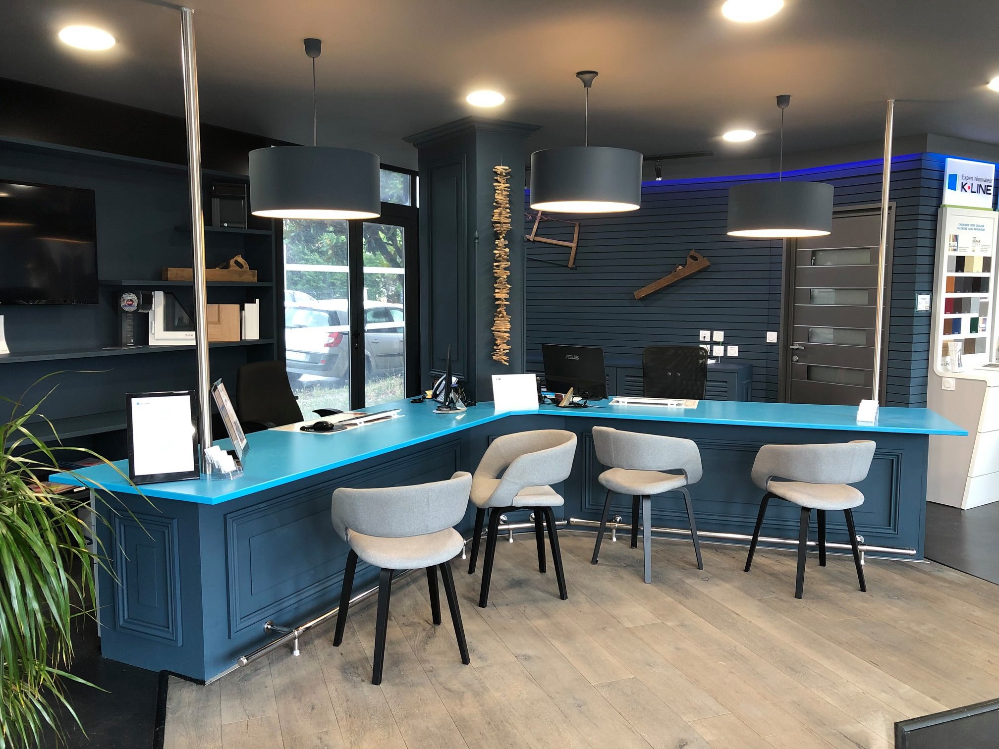 LES MENUISERIES DE CAPEYRON showroom 8