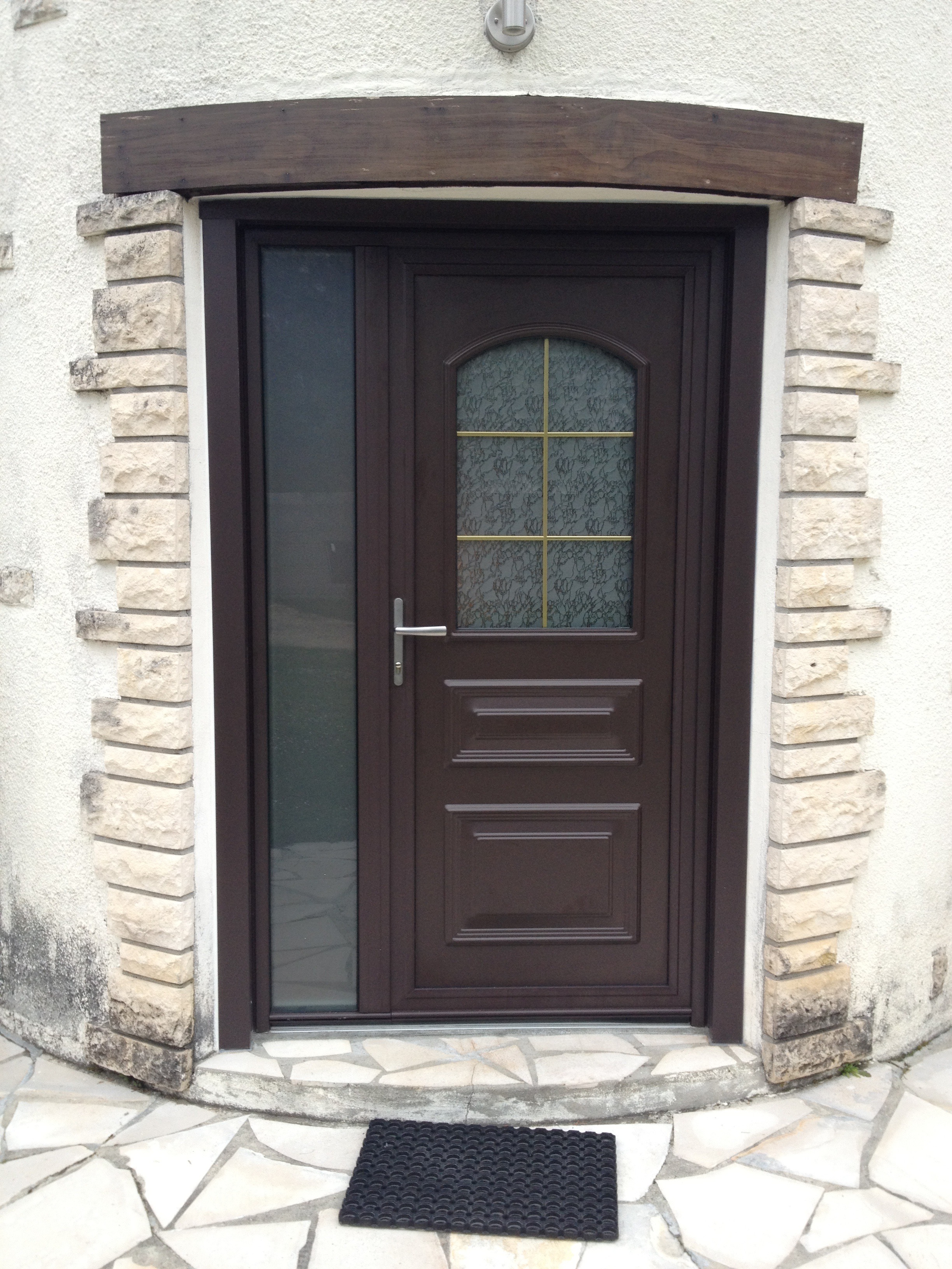 LES MENUISERIES DE CAPEYRON showroom 37
