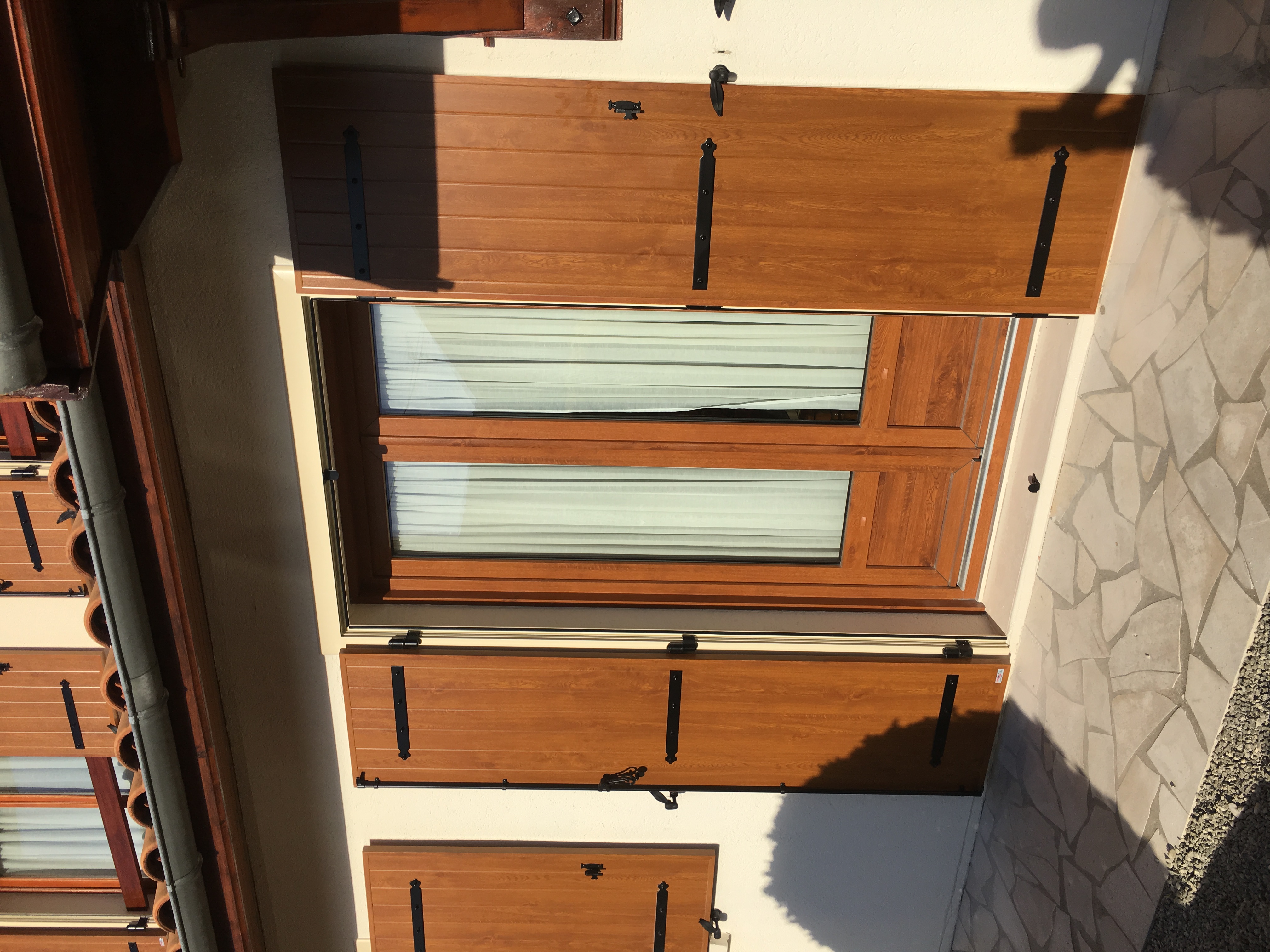 LES MENUISERIES DE CAPEYRON showroom 78