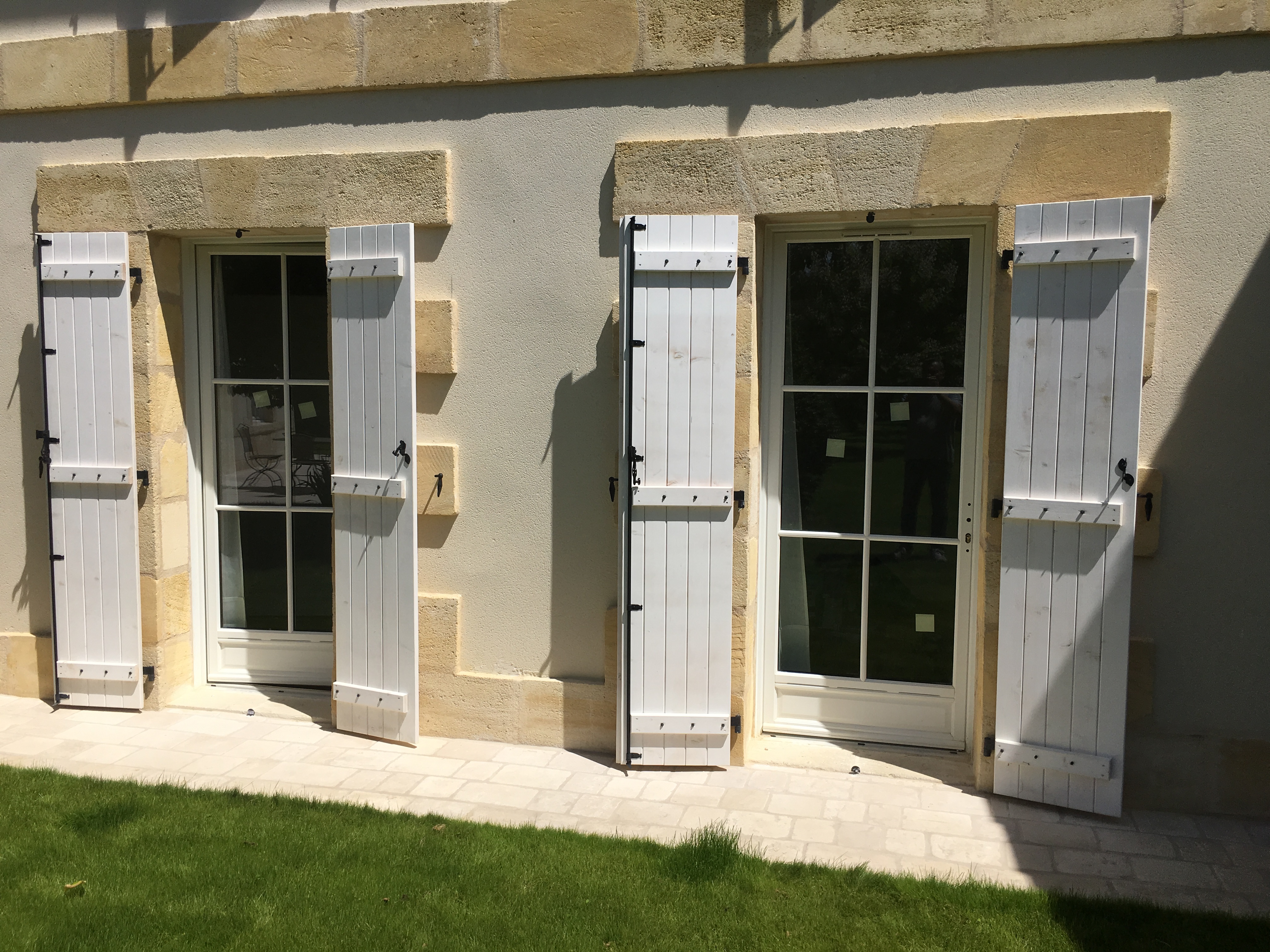 LES MENUISERIES DE CAPEYRON showroom 113
