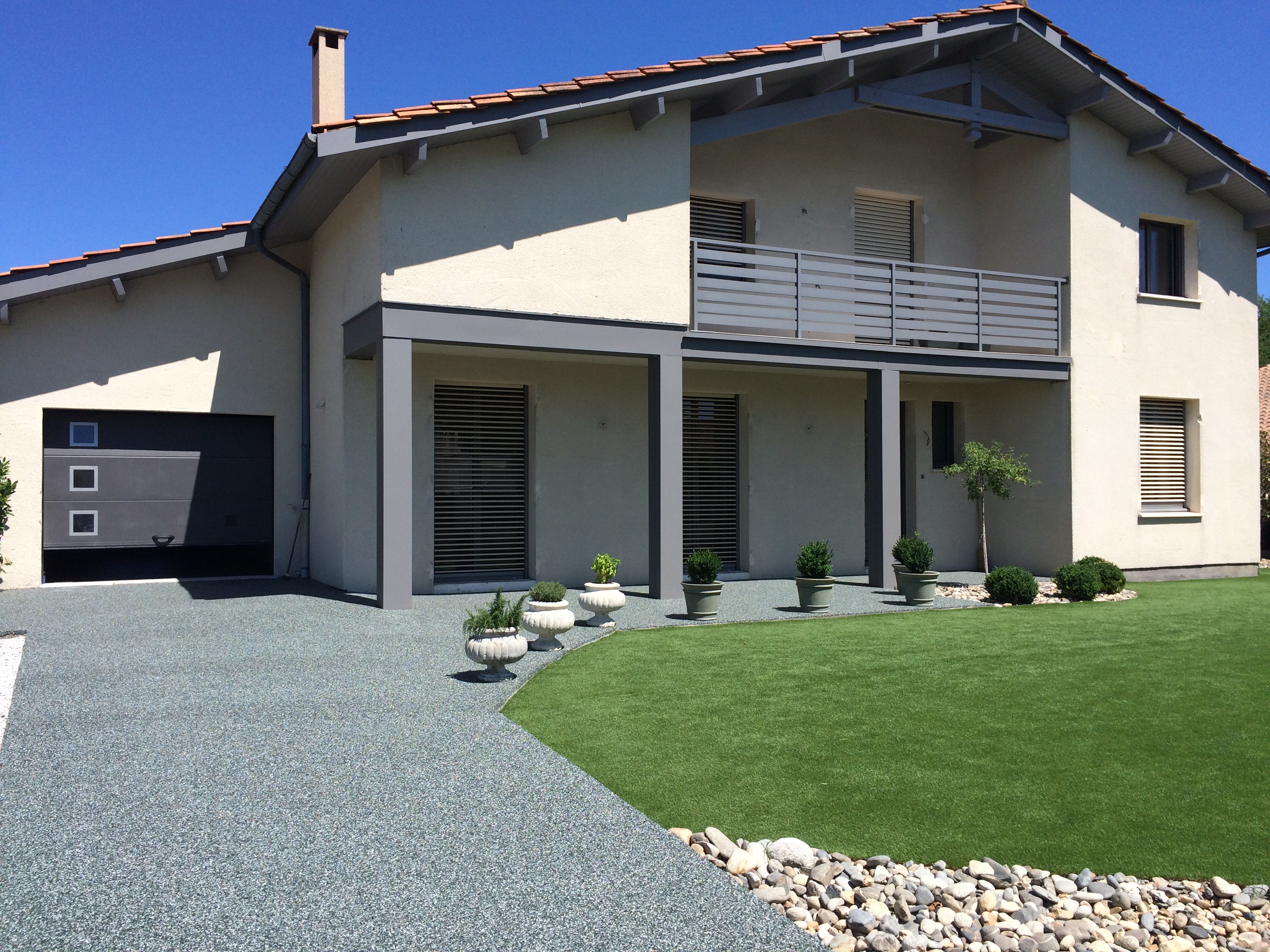 LES MENUISERIES DE CAPEYRON showroom 96