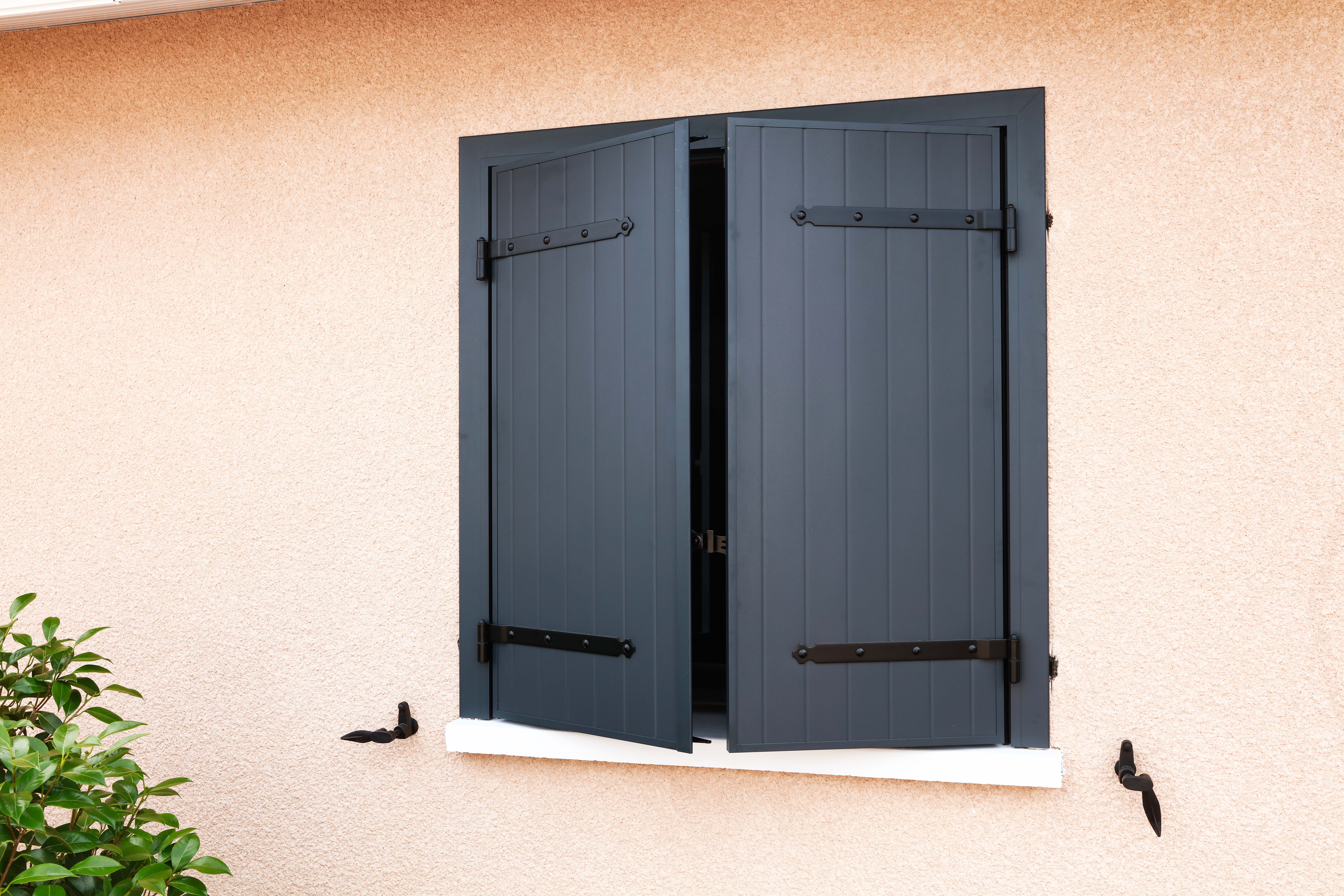 LES MENUISERIES DE CAPEYRON showroom 54
