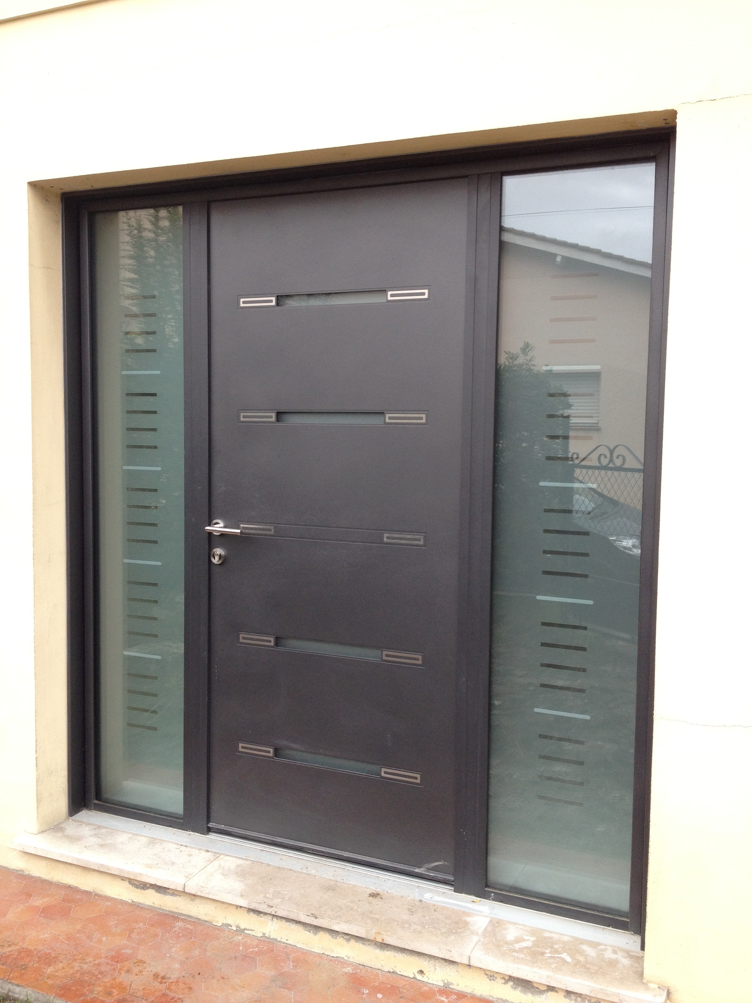 LES MENUISERIES DE CAPEYRON showroom 46